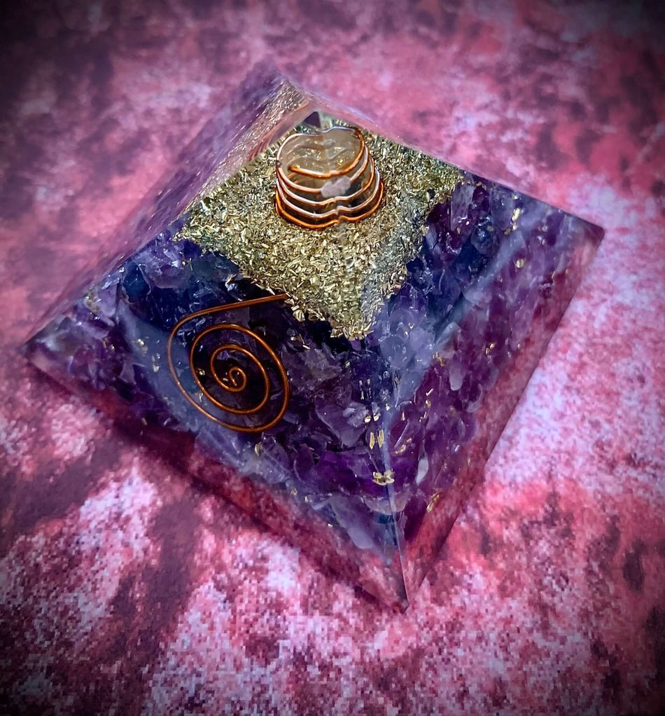 Energy Pyramid - Amethyst Crystals and Gold Leaf Flakes in Organite